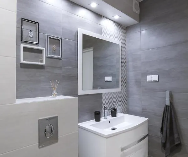 Konopnickiej11/17 Apartment *